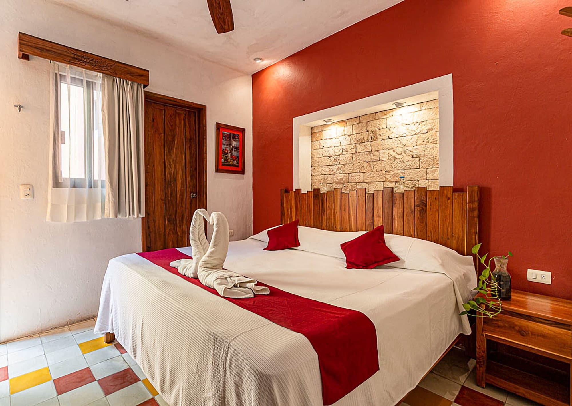 Hotel Boutique Casa Hipil 巴利亚多利德 外观 照片
