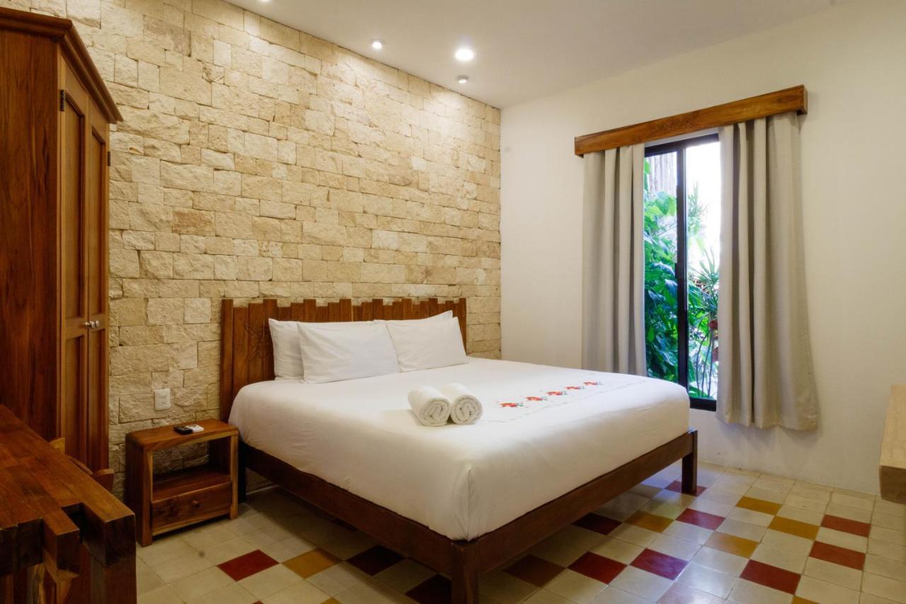 Hotel Boutique Casa Hipil 巴利亚多利德 外观 照片