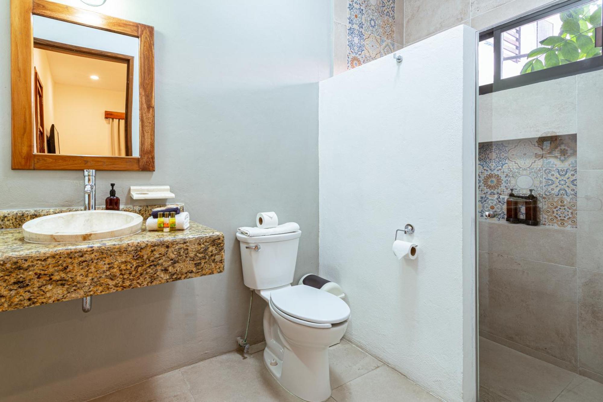 Hotel Boutique Casa Hipil 巴利亚多利德 外观 照片